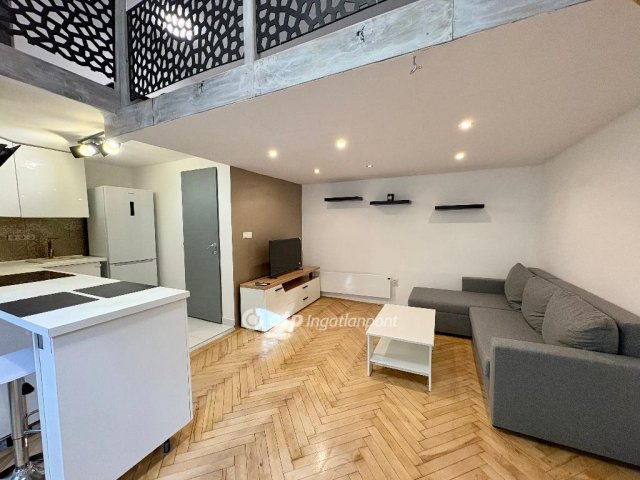 Kiadó téglalakás, albérlet, Budapesten, VIII. kerületben