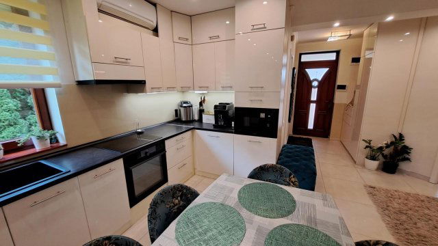 Eladó családi ház, Nyíregyházán 132.9 M Ft, 3 szobás