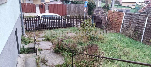 Eladó családi ház, Budaörsön 85 M Ft, 3 szobás