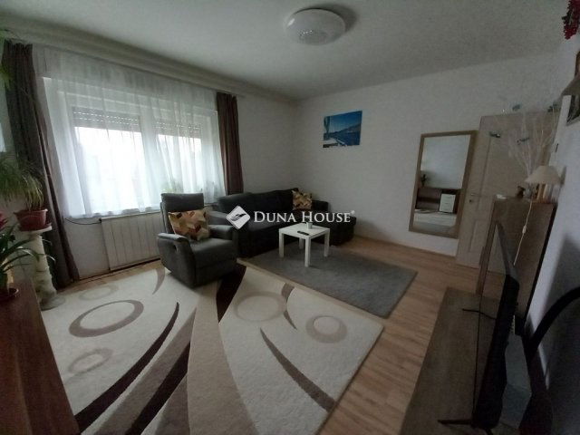 Eladó téglalakás, Budapesten, XVII. kerületben 71.9 M Ft