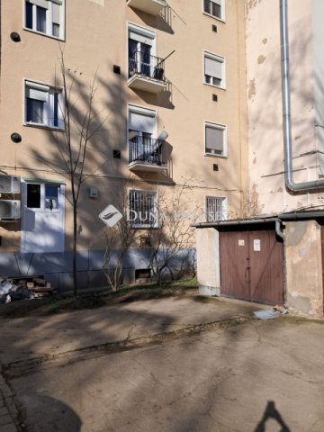 Eladó garázs, Debrecenben 15 M Ft / költözzbe.hu