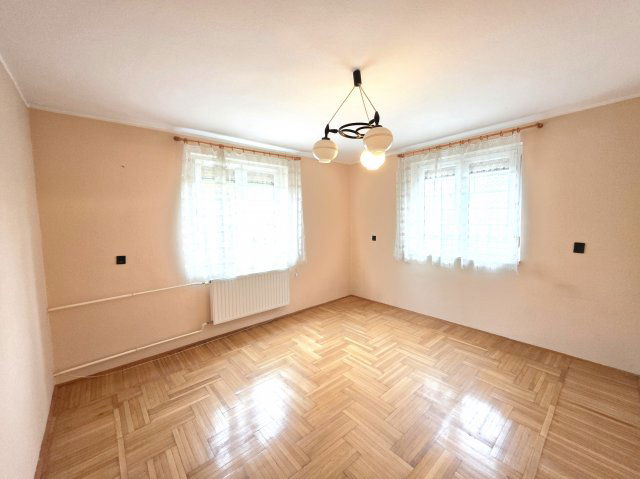 Eladó családi ház, Rácalmáson, Gárdonyi Géza utcában 75 M Ft