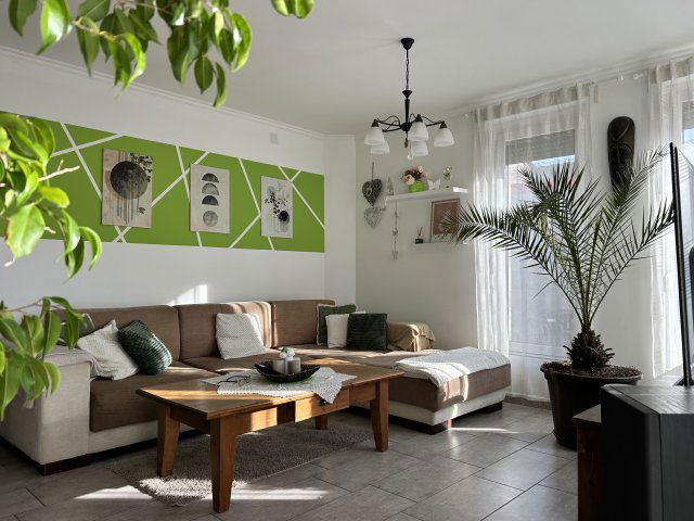 Eladó családi ház, Miskolcon 122 M Ft, 4 szobás