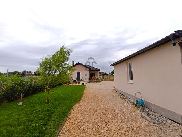 Eladó családi ház, Inárcson 149 M Ft, 5 szobás