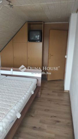 Eladó nyaraló, Mohácson 39 M Ft, 4 szobás / költözzbe.hu