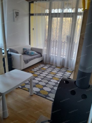 Eladó nyaraló, Lakitelken 42 M Ft, 4 szobás