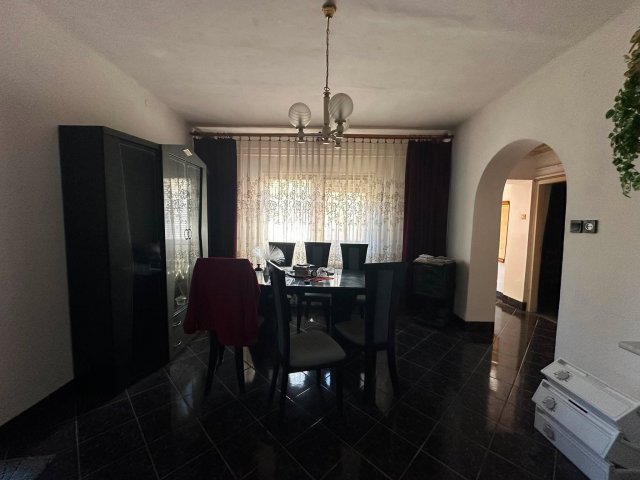 Eladó családi ház, Komlón, Nyár utcában 22.9 M Ft, 2 szobás