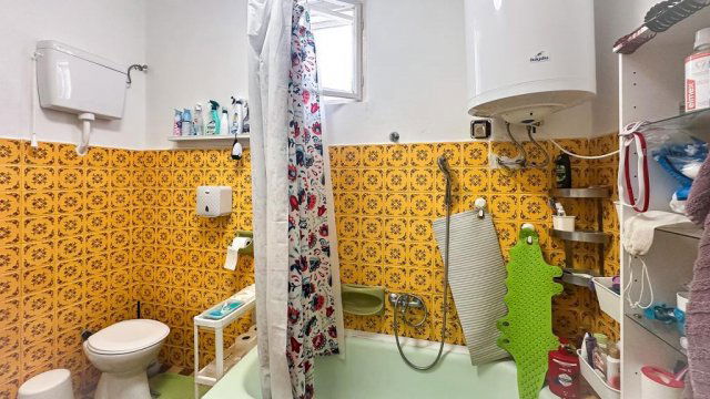 Eladó családi ház, Tökölön 55.7 M Ft, 2 szobás