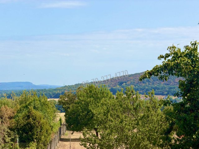 Eladó nyaraló, Oroszlányban 20.2 M Ft, 2 szobás