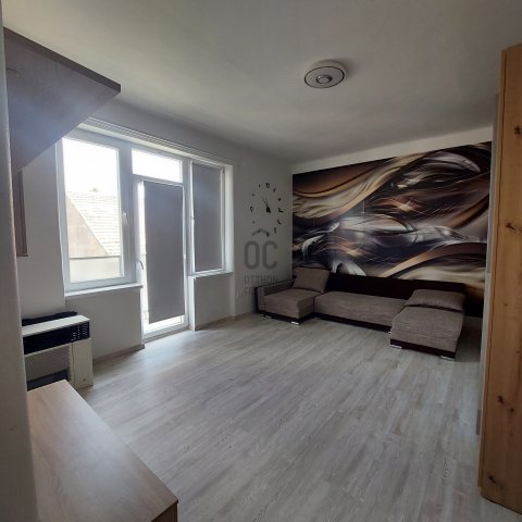 Kiadó téglalakás, albérlet, Pécsett 150 E Ft / hó, 2 szobás