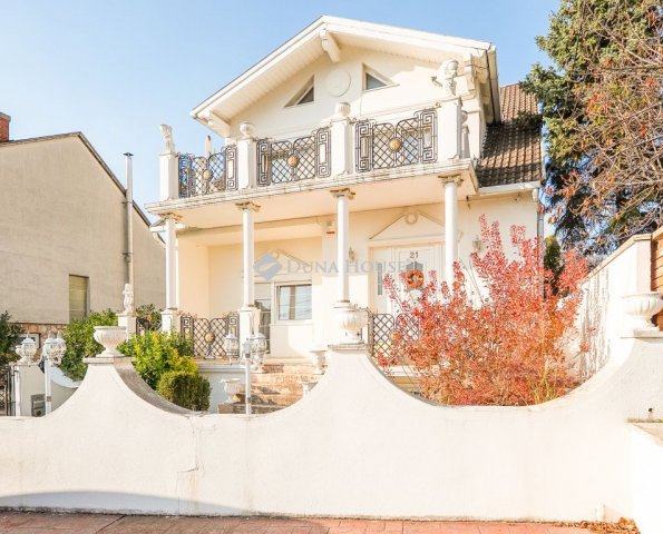 Eladó családi ház, Vértesszőlősön, Kánya utcában 119 M Ft