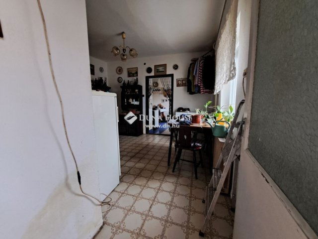 Eladó családi ház, Sárbogárdon 26.125 M Ft, 4 szobás