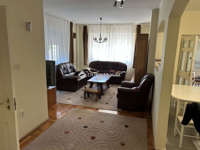 Eladó családi ház, Gödöllőn 144.9 M Ft, 5 szobás