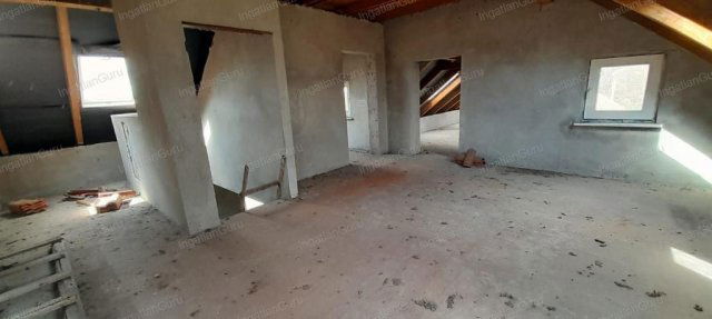 Eladó családi ház, Kecskeméten 130 M Ft, 4 szobás