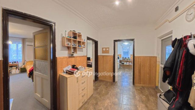 Eladó családi ház, Mezőkövesden 32.9 M Ft, 3 szobás