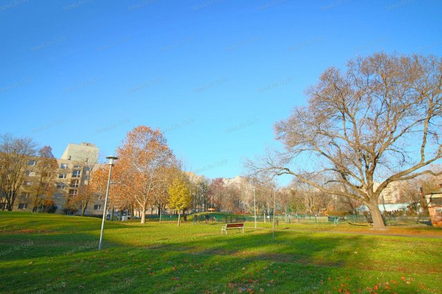 Eladó panellakás, Győrött 51.6 M Ft, 2 szobás