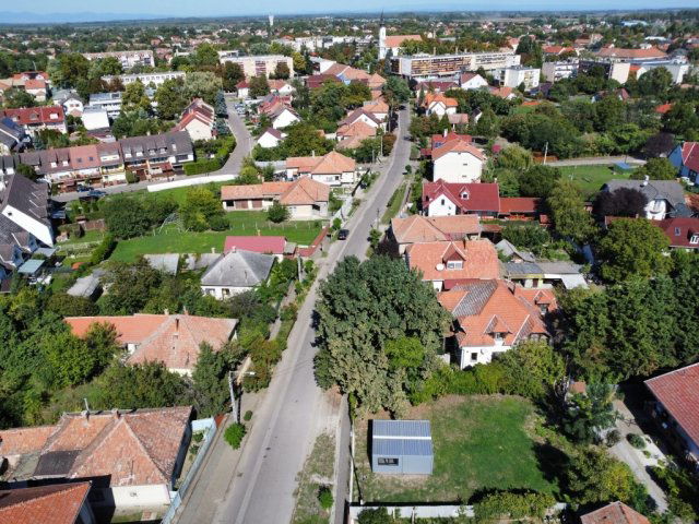 Eladó családi ház, Hevesen 7.5 M Ft, 1+1 szobás