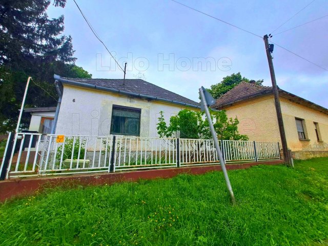 Eladó családi ház, Orosztonyon 35 M Ft, 4 szobás