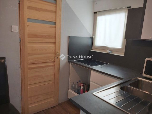 Eladó családi ház, Budapesten, XX. kerületben 65 M Ft, 3 szobás