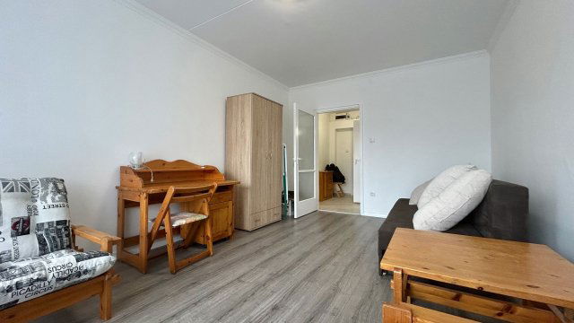 Kiadó panellakás, albérlet, Debrecenben 180 E Ft / hó, 2 szobás