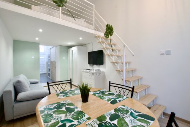 Eladó téglalakás, Budapesten, VI. kerületben, Szondi utcában