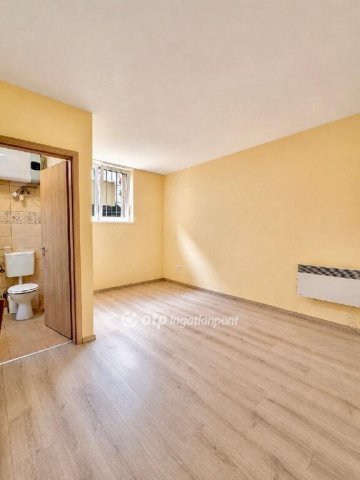 Eladó ipari ingatlan, Budapesten, III. kerületben 30.99 M Ft
