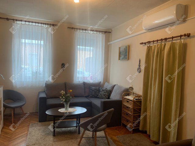 Eladó téglalakás, Nagykanizsán 27.9 M Ft, 2 szobás