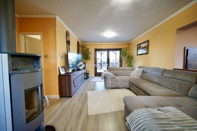 Eladó családi ház, Maglódon 156.9 M Ft, 4 szobás