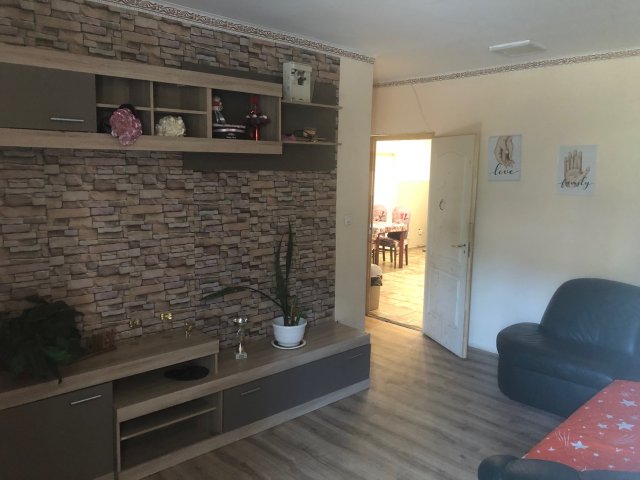 Eladó téglalakás, Salgótarjánban 22.5 M Ft, 3 szobás