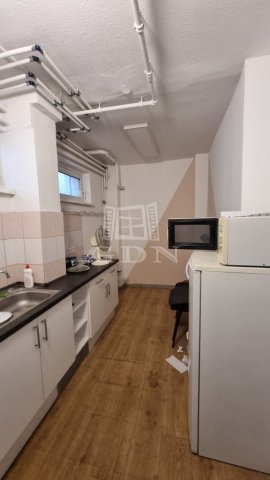 Kiadó üzlethelyiség, Székesfehérvárott 465 E Ft / hó