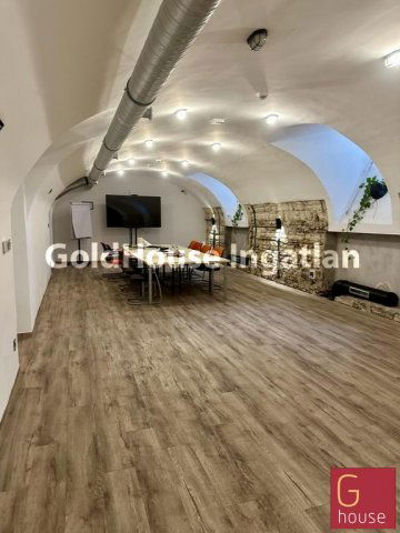 Kiadó üzlethelyiség, Budapesten, VIII. kerületben 450 E Ft / hó