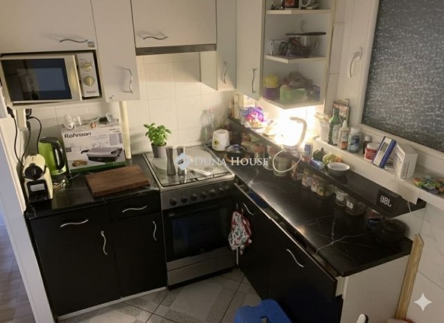 Eladó panellakás, Budapesten, III. kerületben 78.9 M Ft, 3 szobás