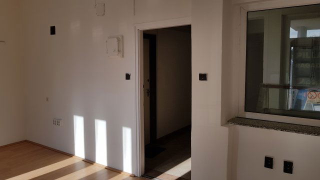 Kiadó iroda, Pécsett 40 E Ft / hó / költözzbe.hu
