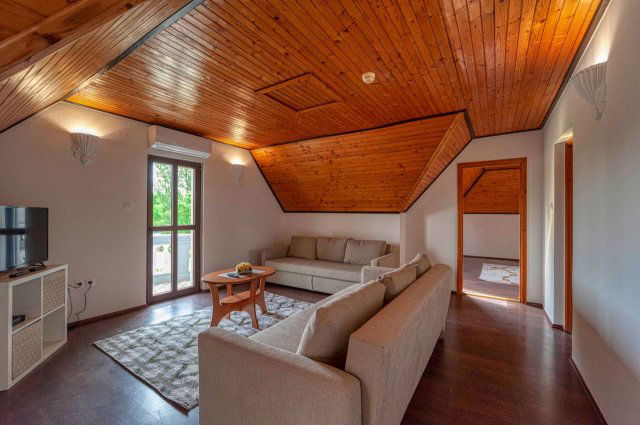 Eladó családi ház, Fülöpszálláson 399 M Ft, 19 szobás