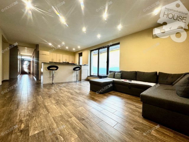 Eladó családi ház, Kerekegyházán 96.5 M Ft, 4 szobás