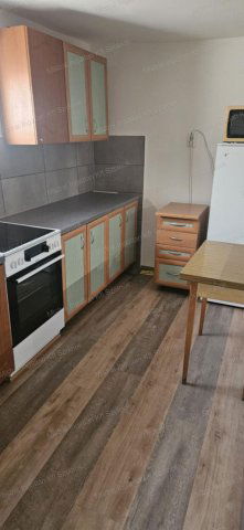 Eladó családi ház, Tiszaburán 13.5 M Ft, 3+3 szobás