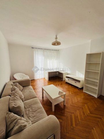 Eladó téglalakás, Pécsett, Hunyadi János utcában 59.9 M Ft