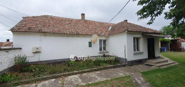 Eladó családi ház, Gyepükajánon 12.9 M Ft, 2 szobás