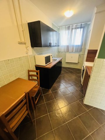 Kiadó téglalakás, albérlet, Tatán 170 E Ft / hó, 2 szobás