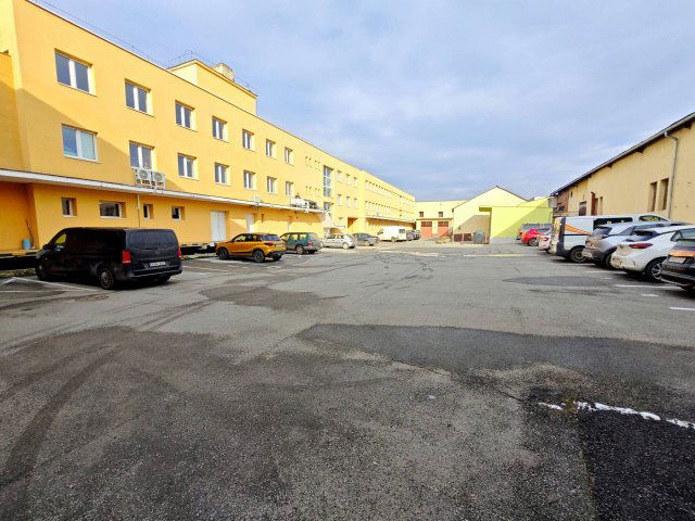 Kiadó üzlethelyiség, Miskolcon 449 E Ft / hó