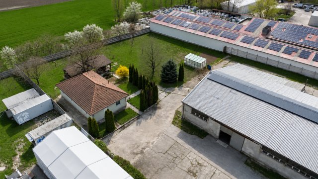Eladó ipari ingatlan, Kőszárhegyen 110 M Ft, 2 szobás