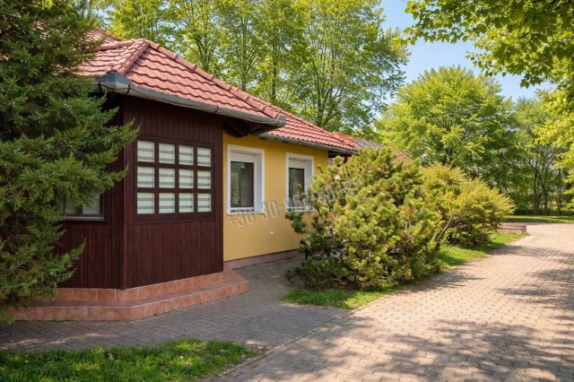 Eladó családi ház, Békéscsabán 119.9 M Ft, 5+1 szobás