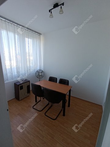 Eladó téglalakás, Győrött 43.89 M Ft, 1 szobás