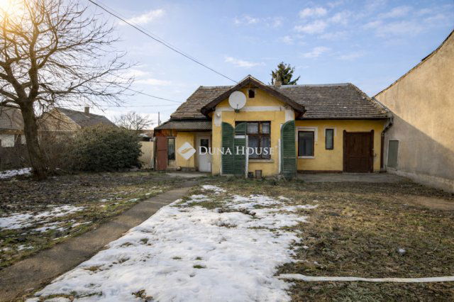 Eladó családi ház, Budapesten, XIX. kerületben 65.2 M Ft