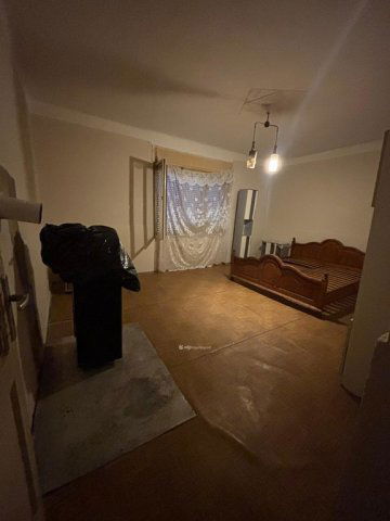 Eladó családi ház, Bakócán 15 M Ft, 3 szobás