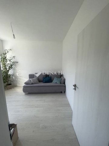 Eladó ikerház, Veresegyházon 229 M Ft, 5 szobás