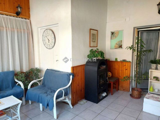 Eladó családi ház, Izsákon 33.5 M Ft, 3 szobás
