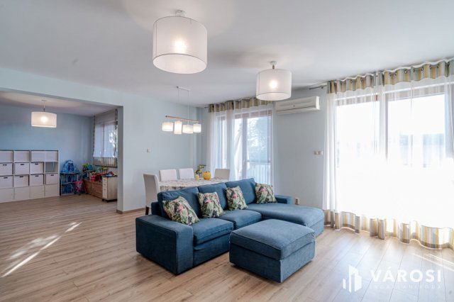 Kiadó téglalakás, albérlet, Szegeden 399 E Ft / hó, 4 szobás