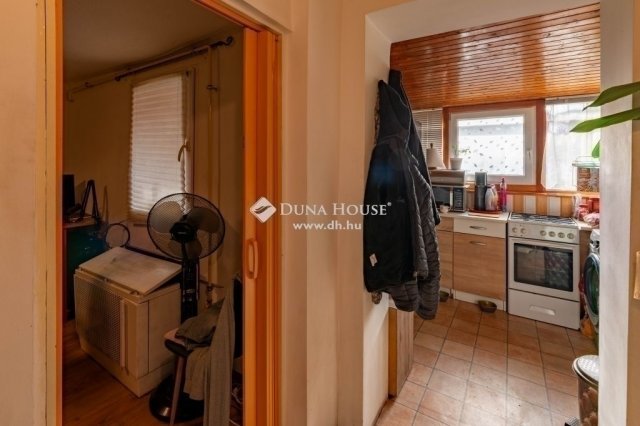 Eladó családi ház, Budapesten, XVIII. kerületben 84.8 M Ft
