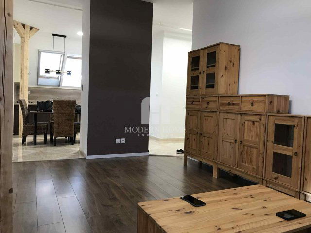 Eladó téglalakás, Székesfehérvárott 77.8 M Ft, 4 szobás